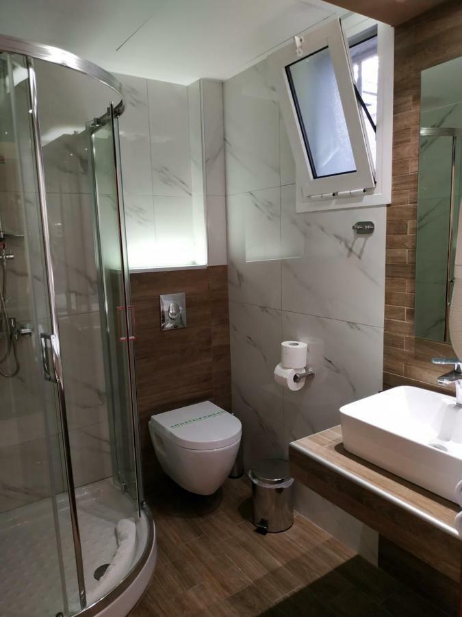 Amalia Aparthotel Palaiontsiflikion Ngoại thất bức ảnh