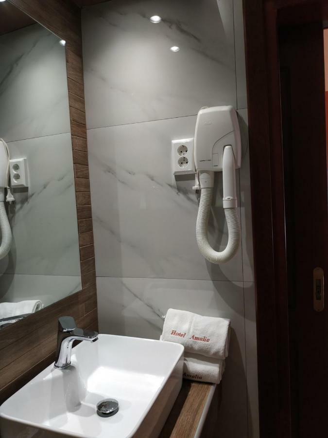 Amalia Aparthotel Palaiontsiflikion Ngoại thất bức ảnh