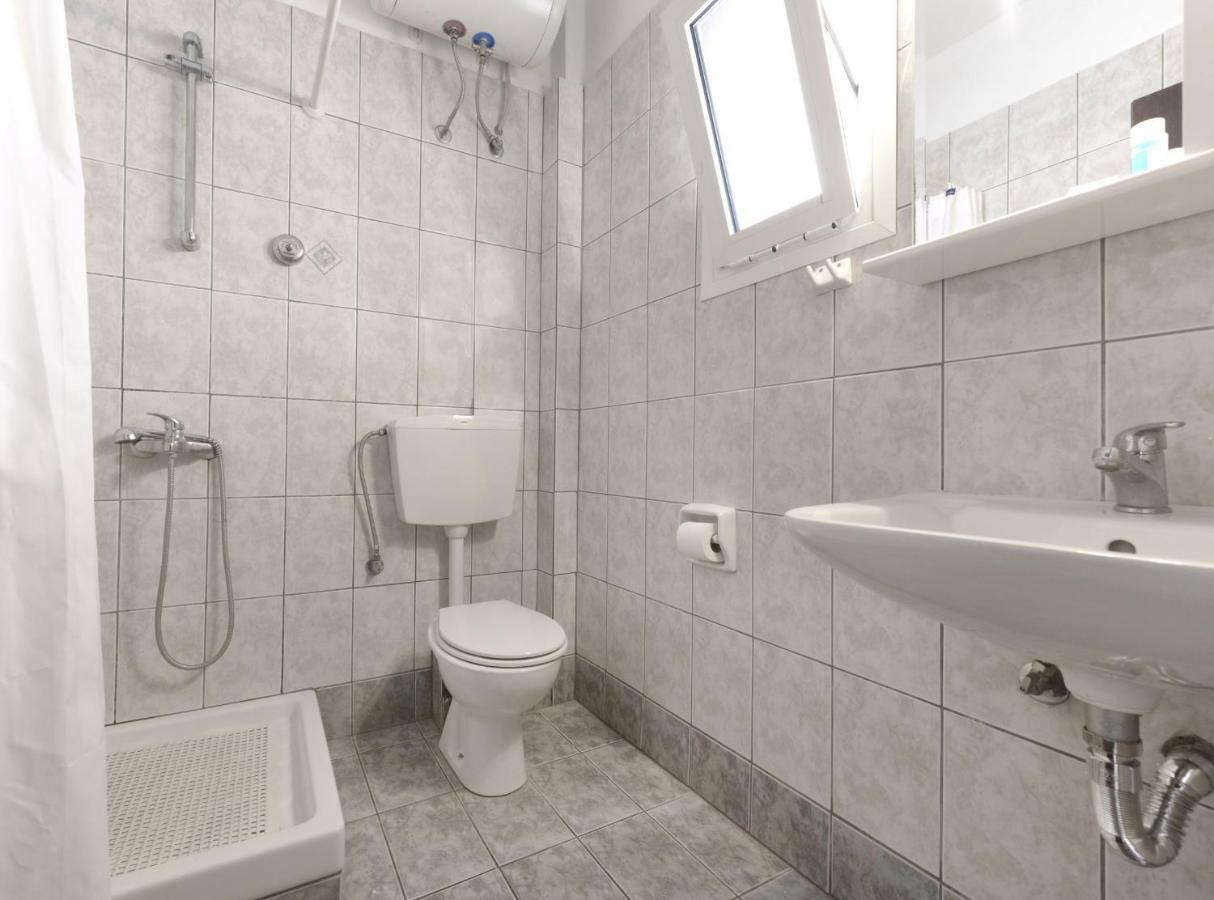 Amalia Aparthotel Palaiontsiflikion Ngoại thất bức ảnh